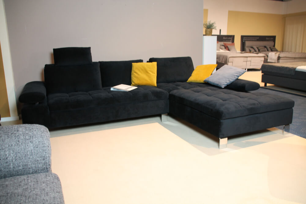 ADA - trendline 6676 - Ecksofa mit Hocker